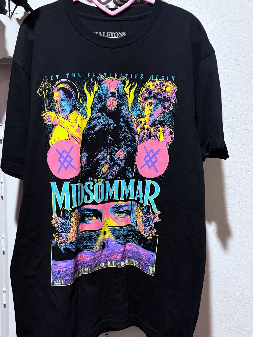 A24 Midsommar black Horror t-shirt Halftone Horror- Size L